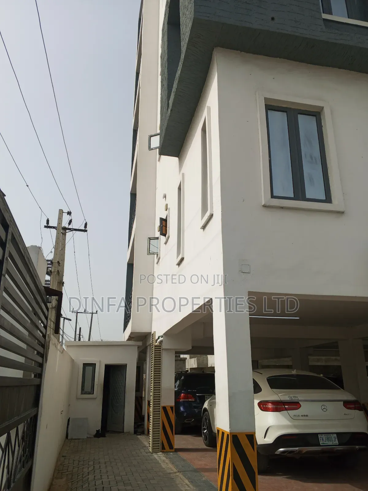 3bdrm Apartment in Ikate for sale in Ikate