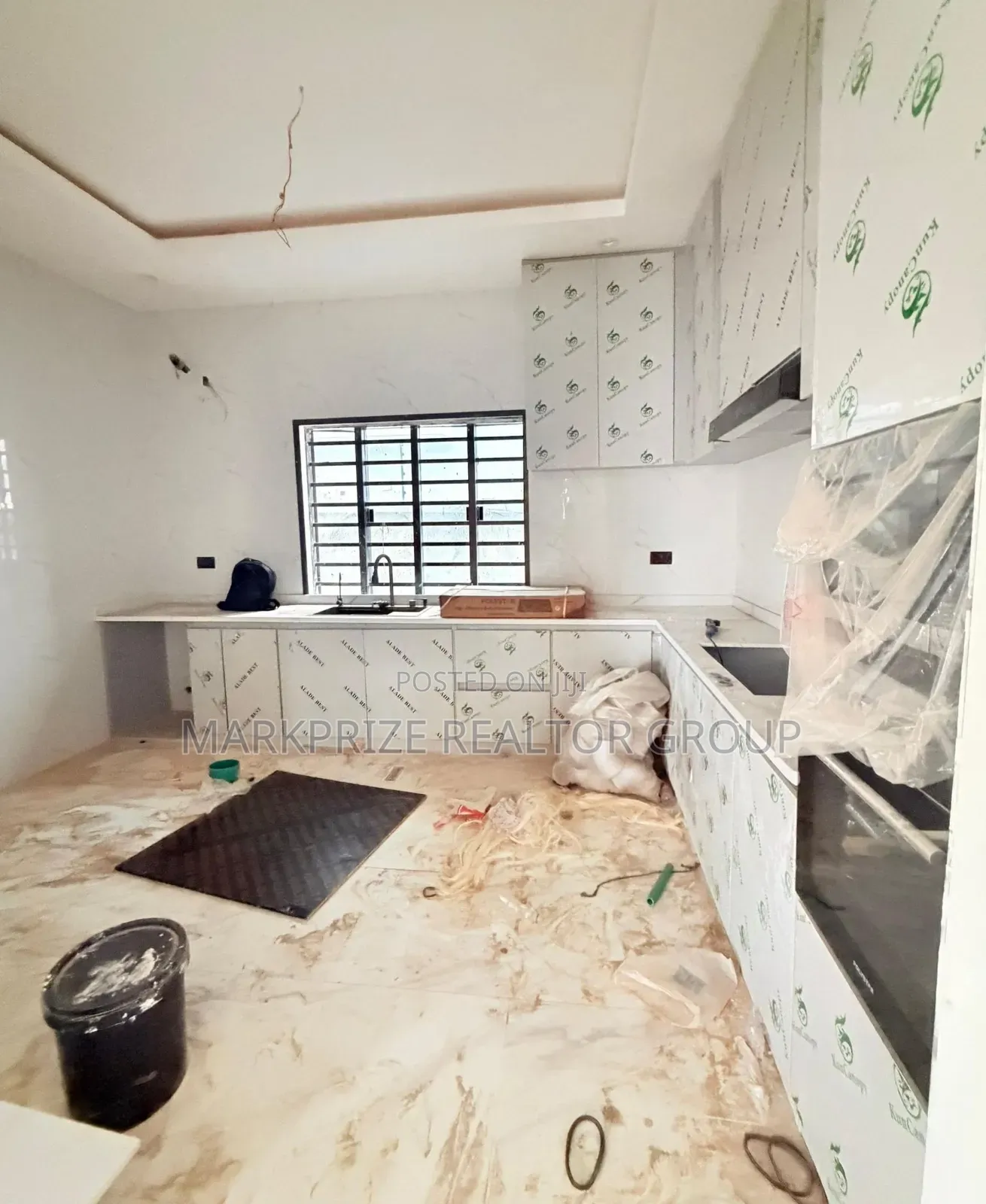3bdrm Duplex in Adeniyi Jones Ikeja for sale in Adeniyi Jones