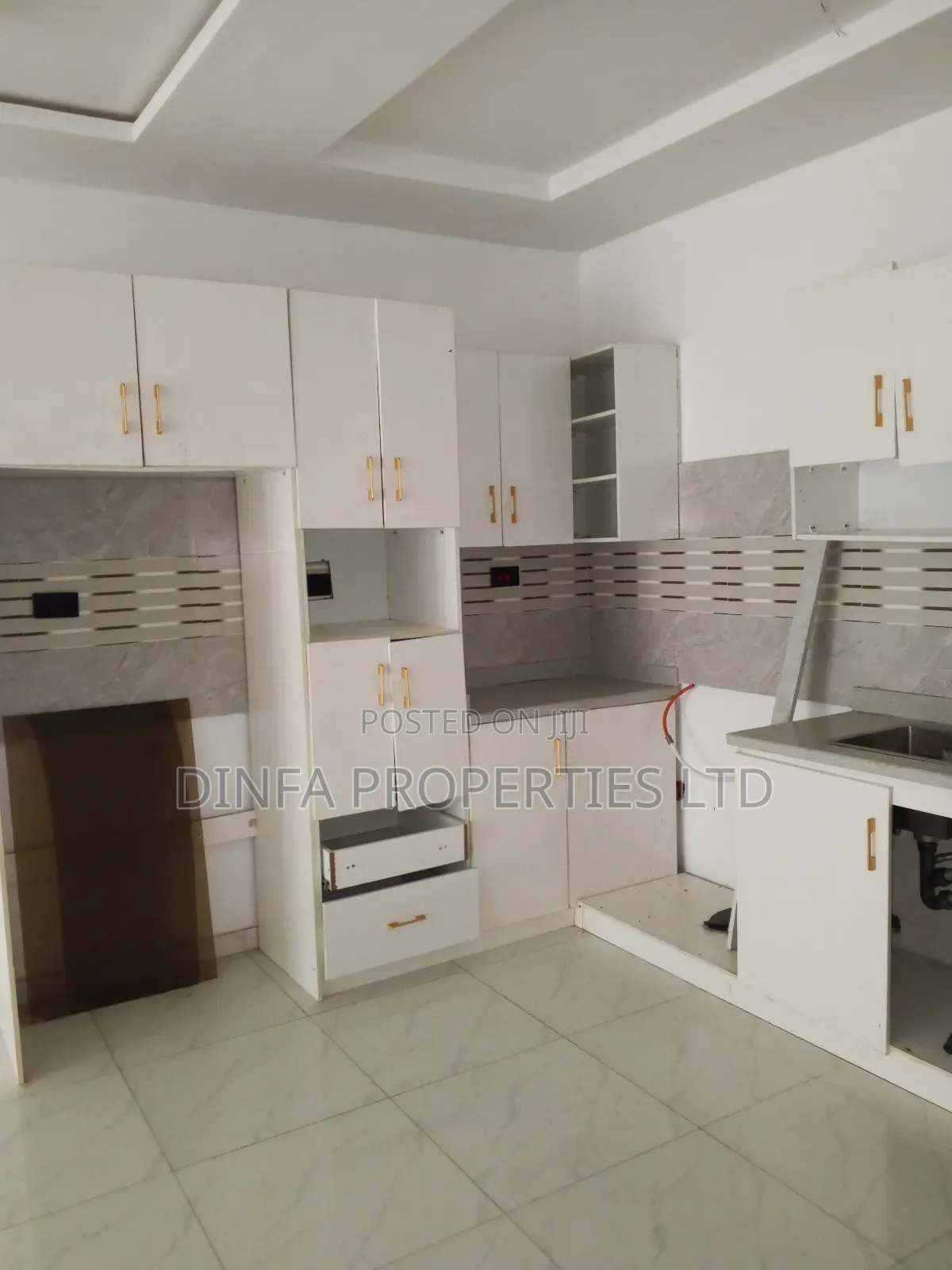 2bdrm Apartment in Ikate for sale in Ikate