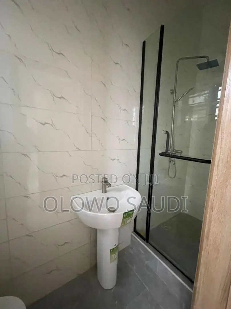 4bdrm Townhouse / Terrace in Orchid, Lekki for rent in Lekki