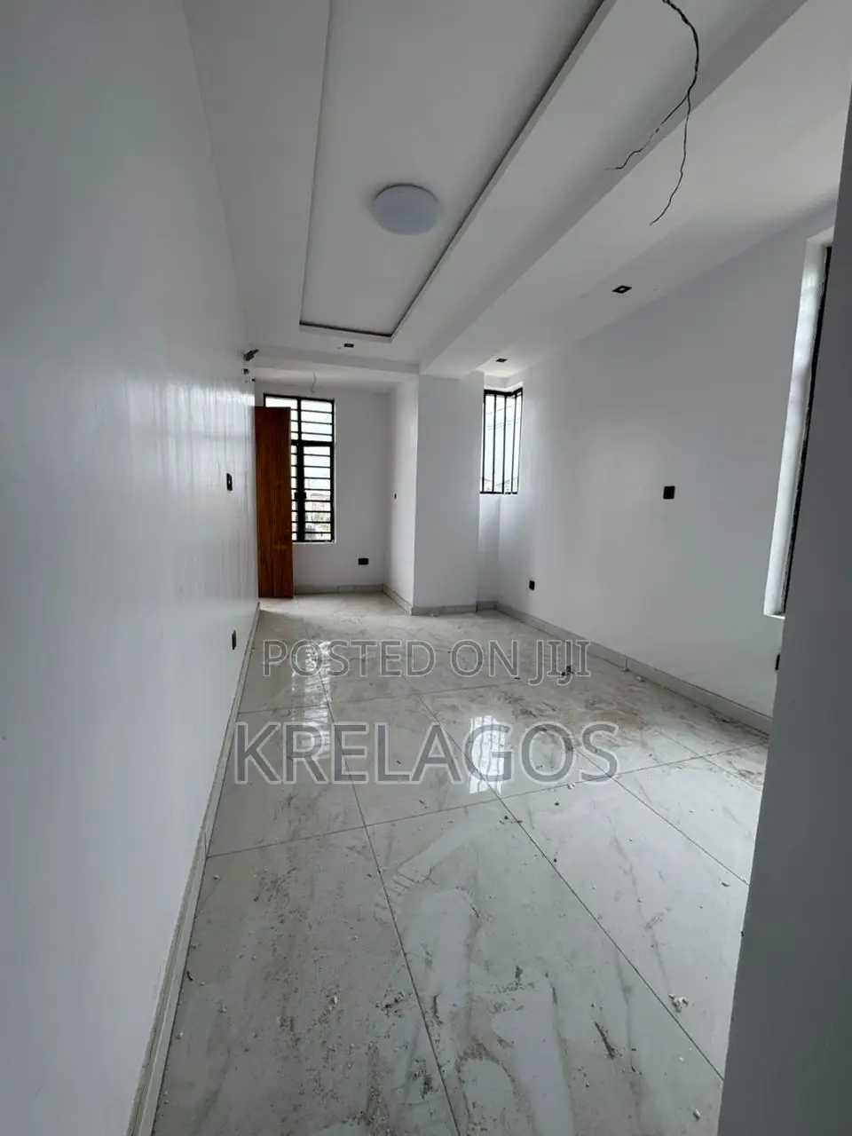 2bdrm Apartment in Osapa london for sale in Osapa london