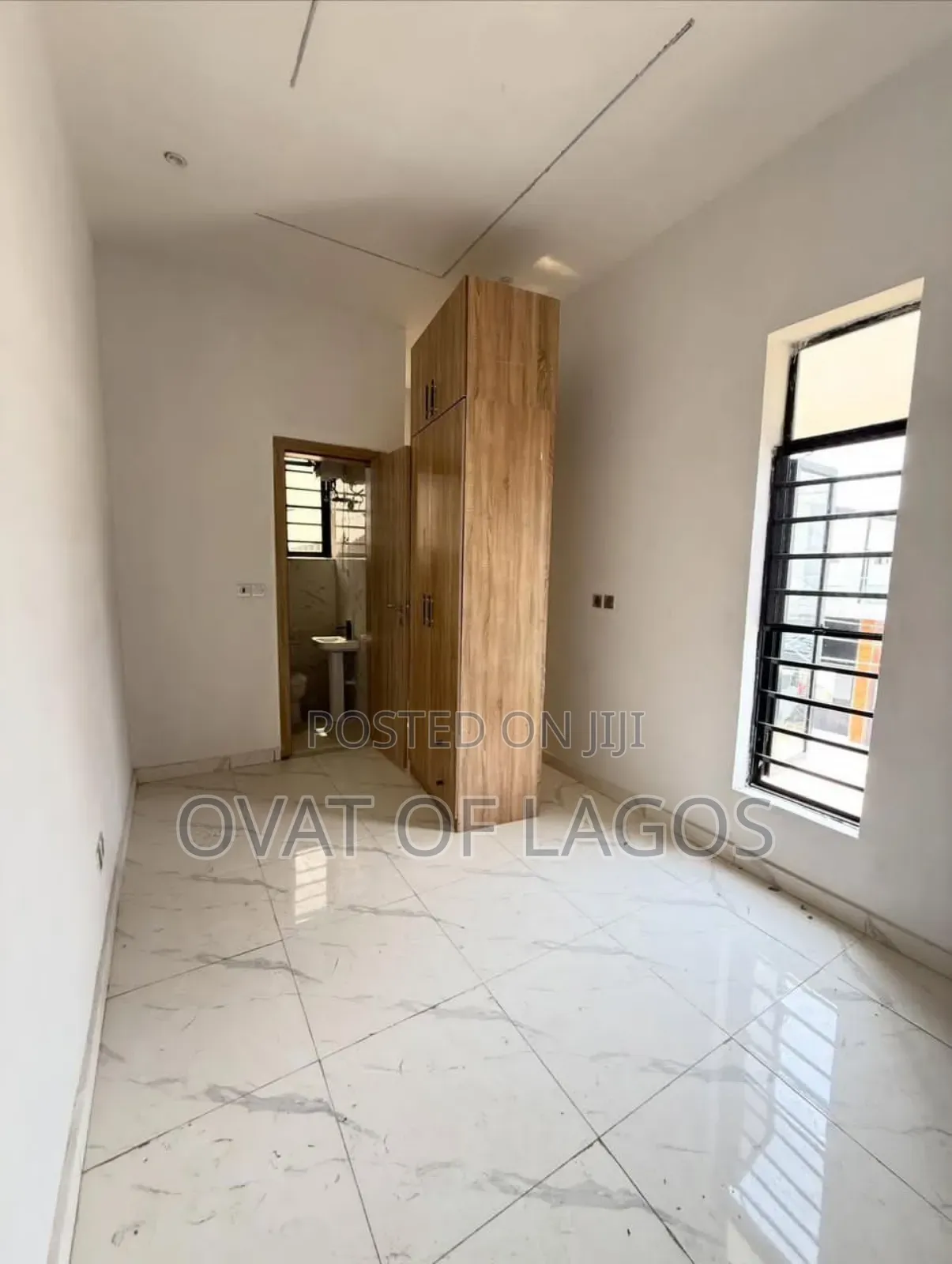 4bdrm Duplex in Ikota for rent in Ikota