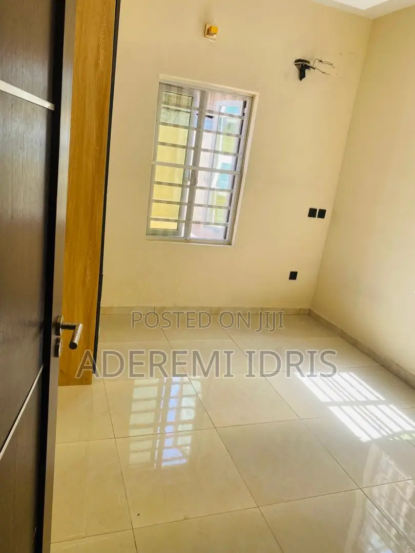 2bdrm Block of Flats in Isheri North Gra for rent in Isheri North