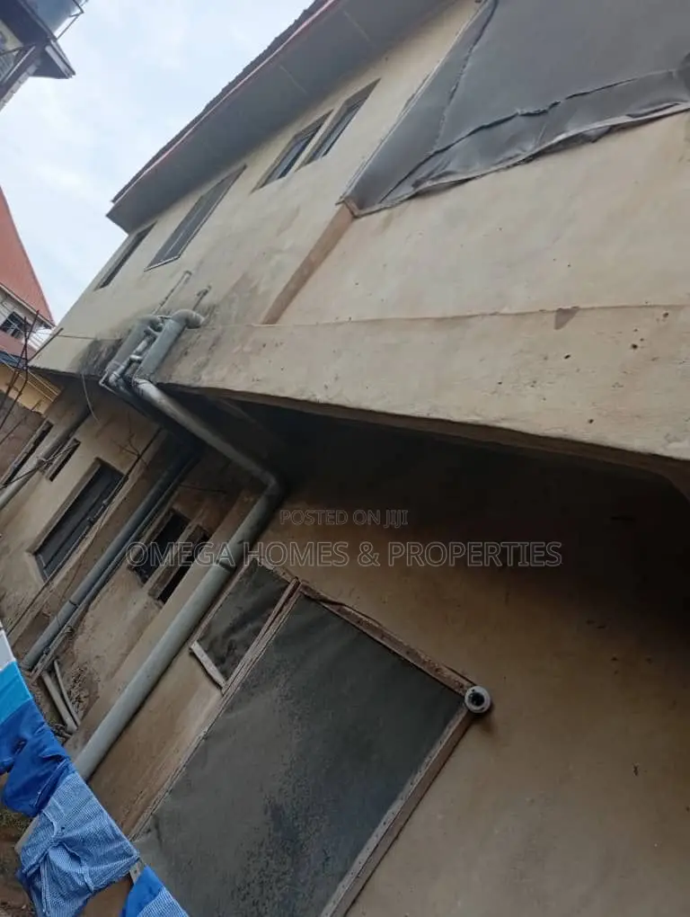 17bdrm Block of Flats in Umuahia for sale in Umuahia