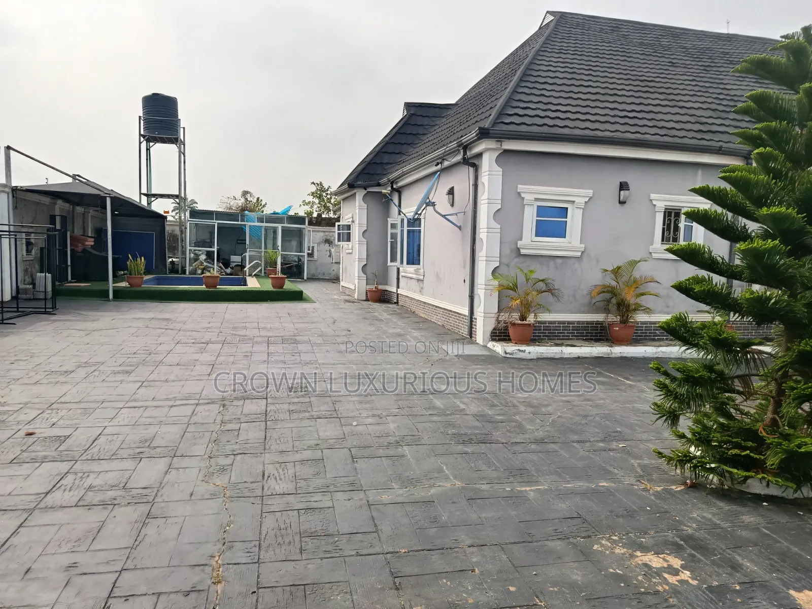 4bdrm Bungalow in Baba Agba, Ibadan for sale in Ibadan