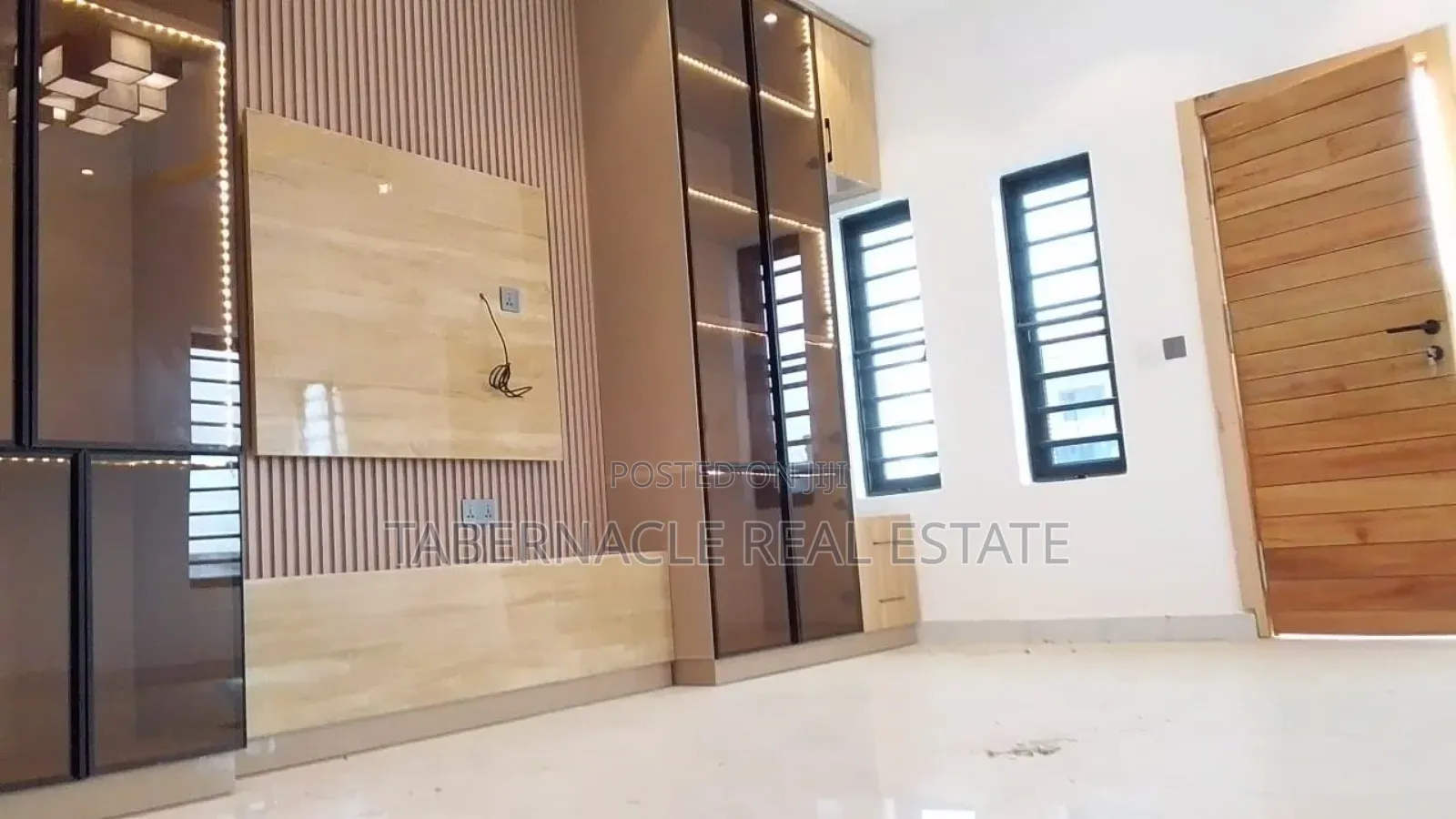 4bdrm Duplex in Solebo Olu Odo, Ebute for sale in Ebute