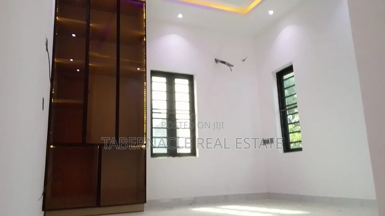 4bdrm Duplex in Solebo Olu Odo, Ebute for sale in Ebute