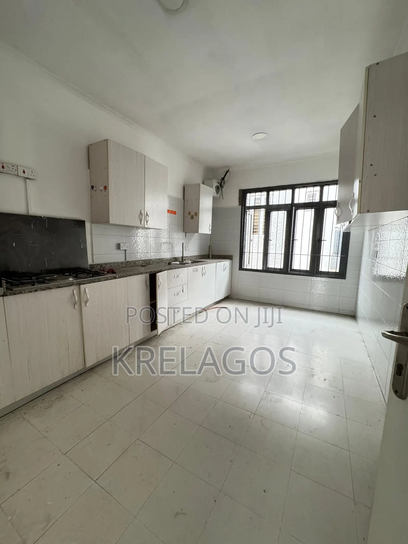 3bdrm Townhouse / Terrace in Ikate for rent in Ikate