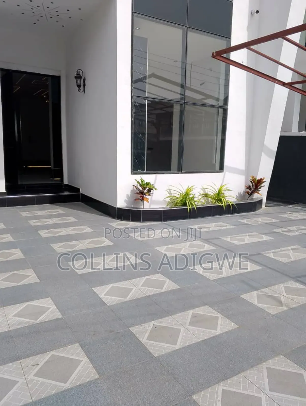 5bdrm Duplex in Blenco Sangotedo for sale in Sangotedo
