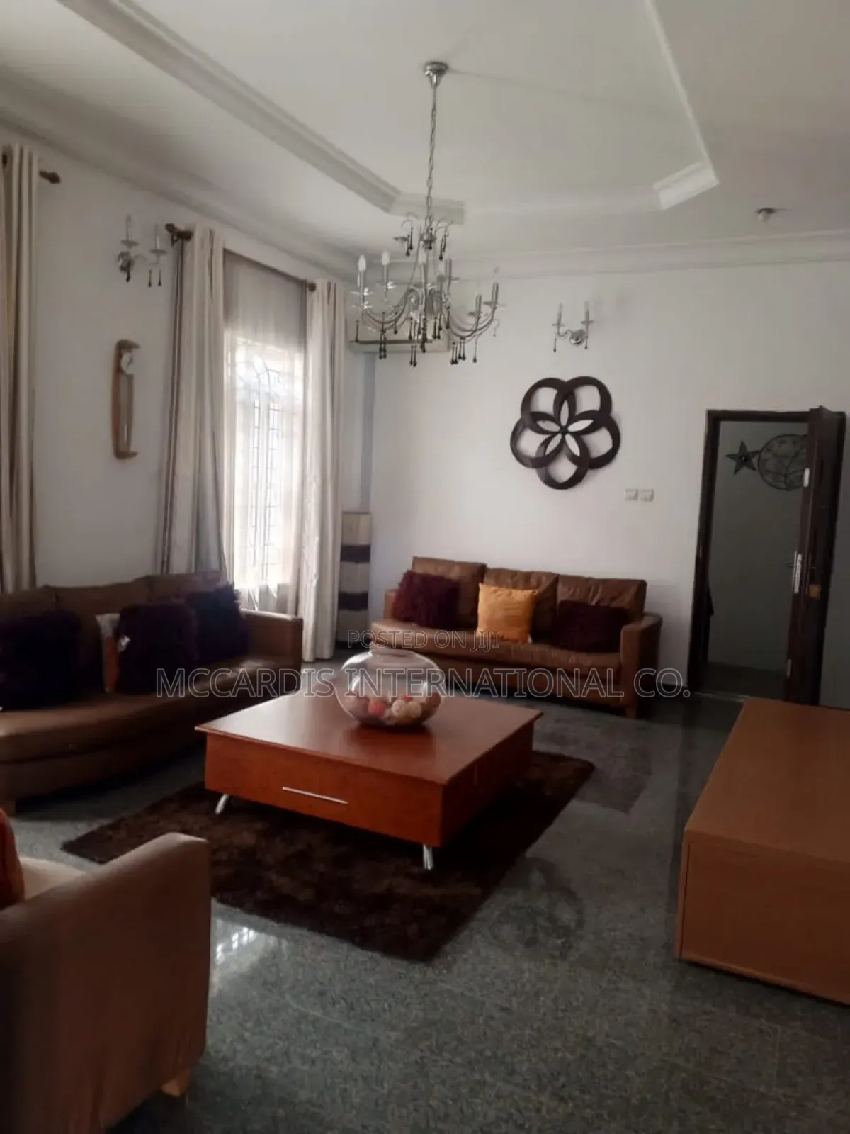 5bdrm Duplex in Carlton Gate Estate for rent in Chevron