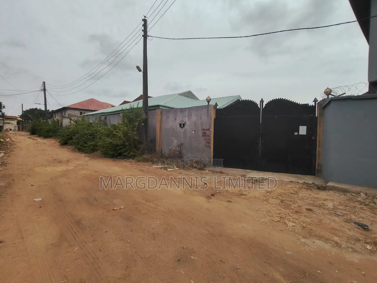 5bdrm Bungalow in Oba-Olaide, Ibeshe / Ikorodu for sale in Ibeshe / Ikorodu