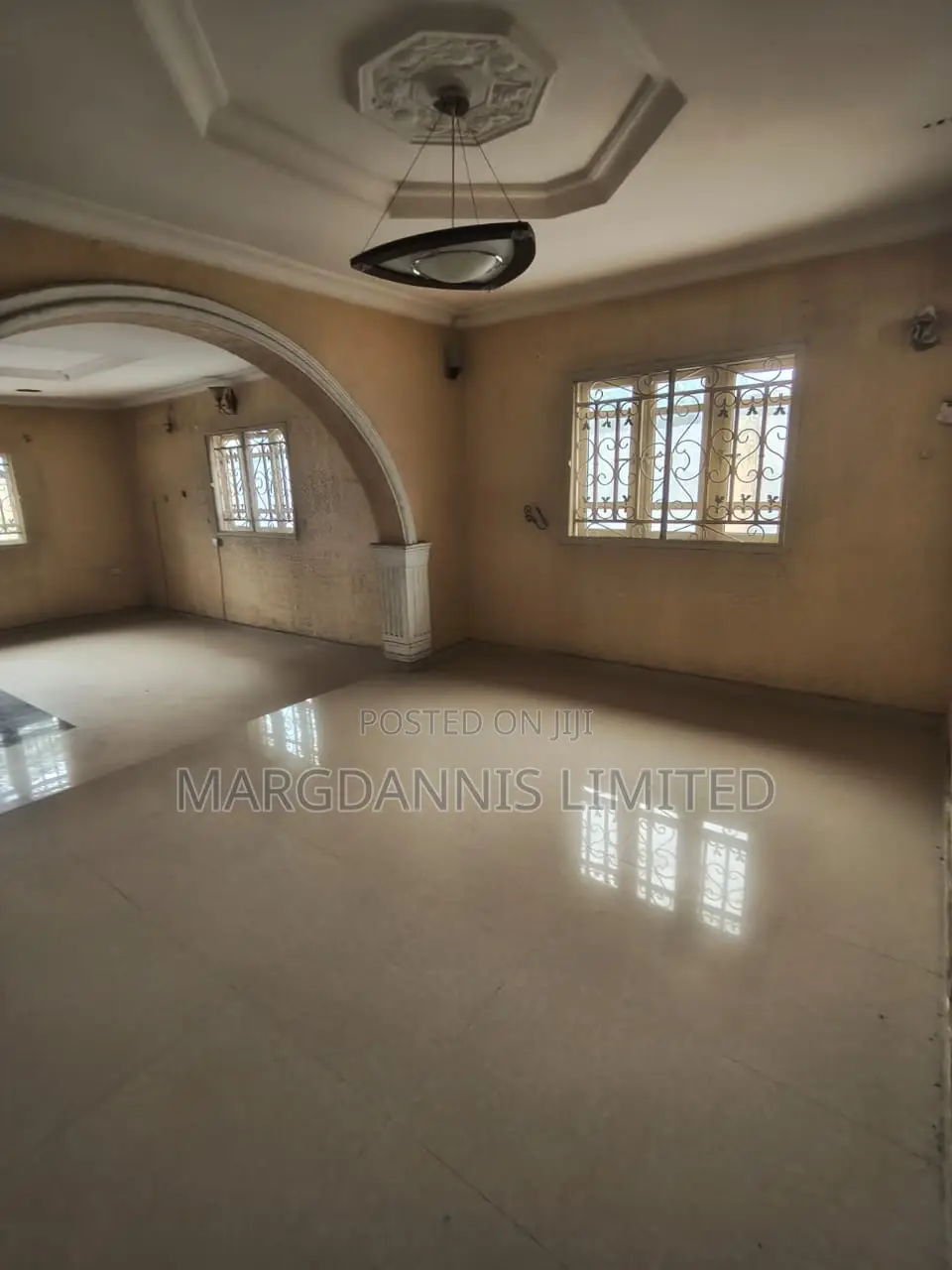 5bdrm Bungalow in Oba-Olaide, Ibeshe / Ikorodu for sale in Ibeshe / Ikorodu