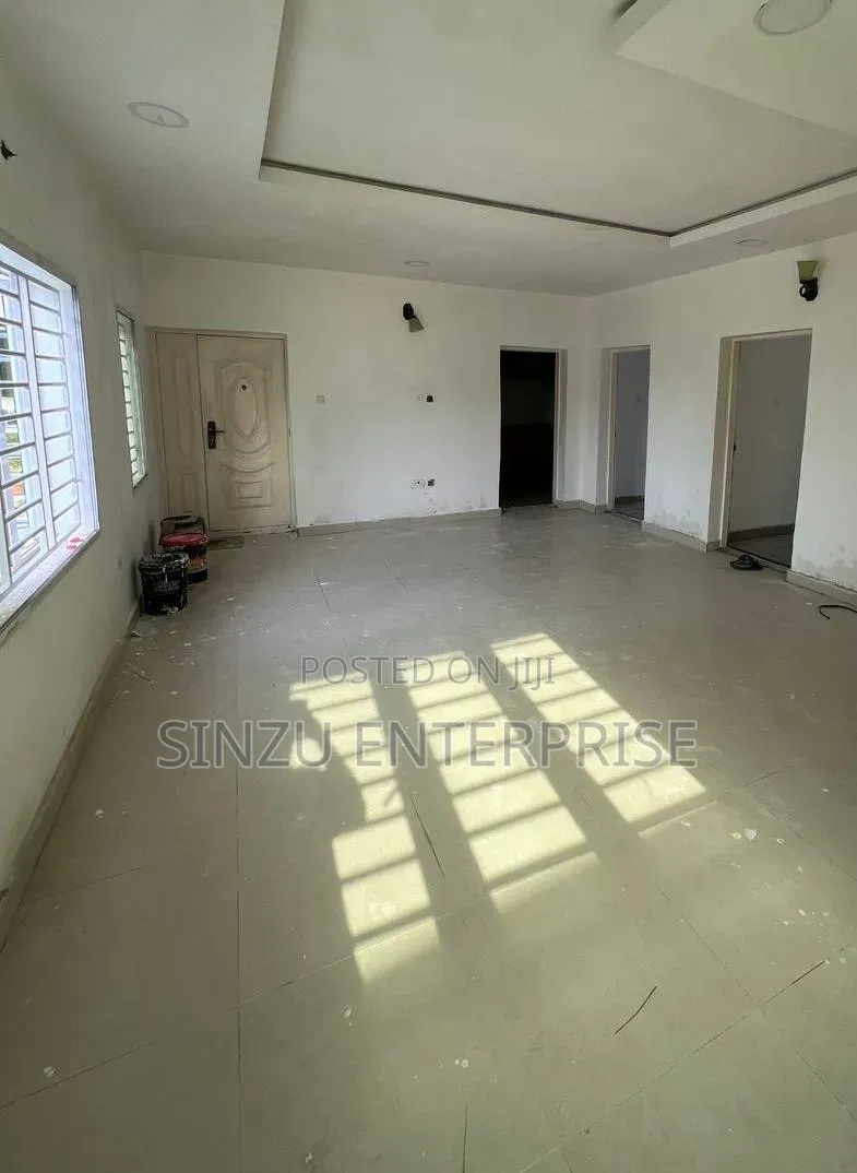 Studio Apartment in Lcc, Chevron for rent in Chevron