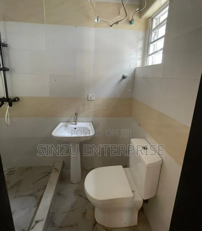 Studio Apartment in Chevron for rent in Chevron
