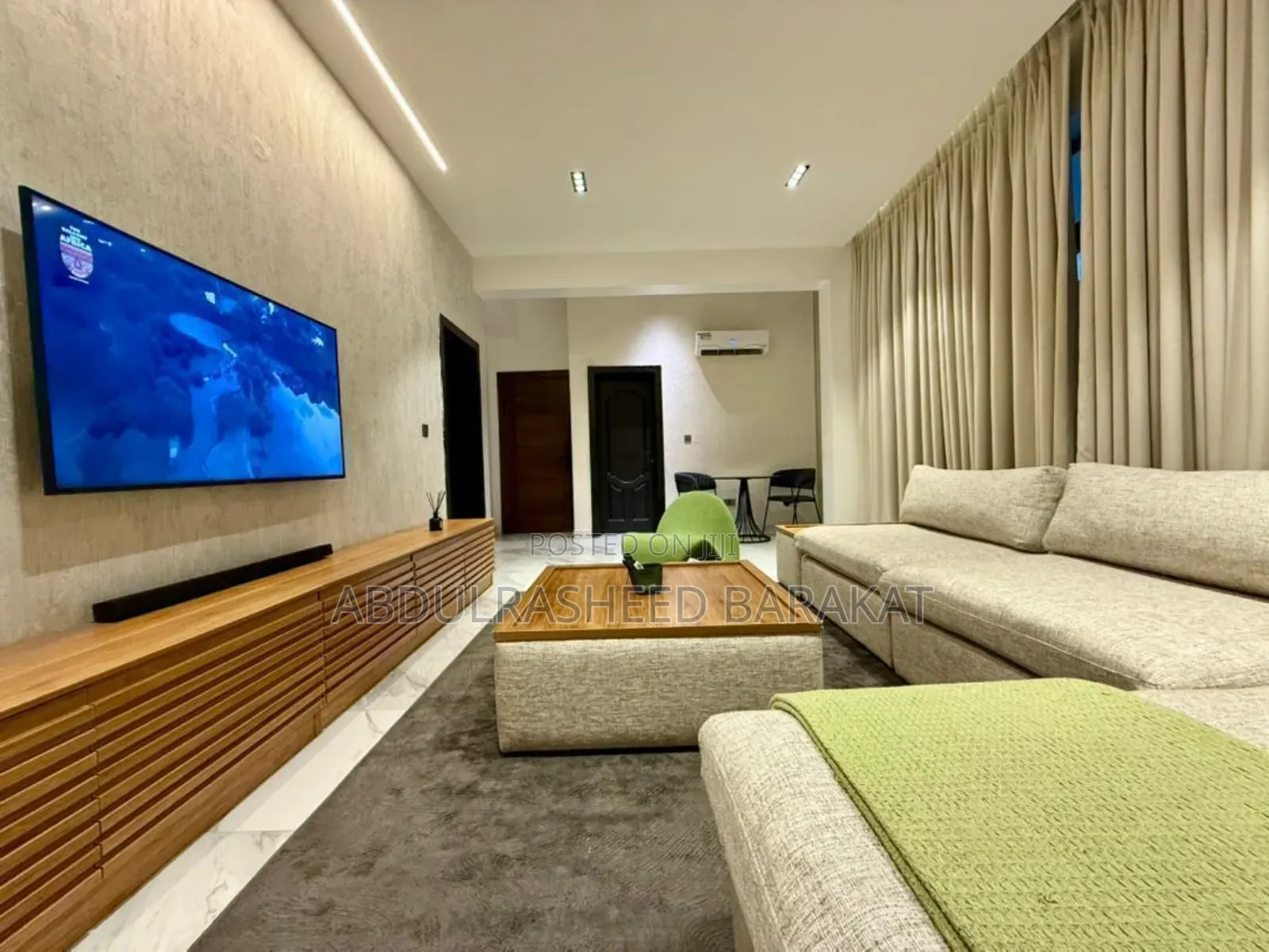 Stylish and Luxury One Bedroom Apartment With Balcony in Victoria Island Extension