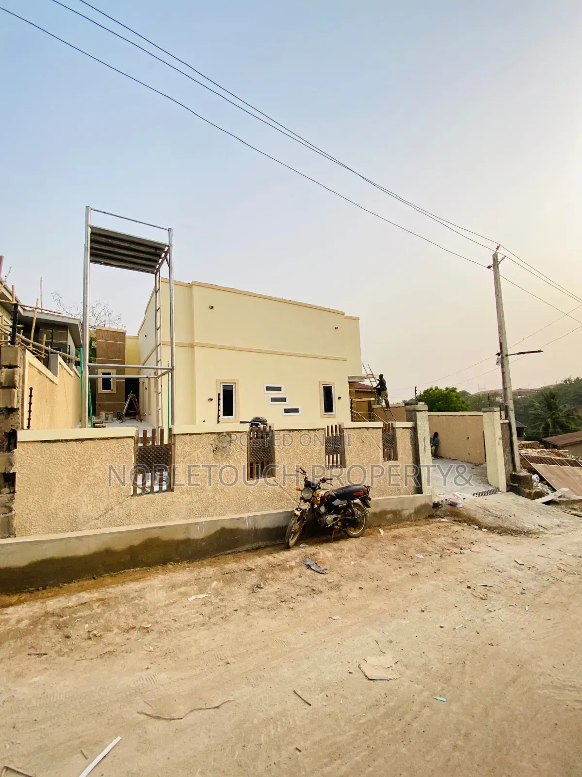 3bdrm Bungalow in Eleyele Ologuneru, Akinyele for sale in Akinyele