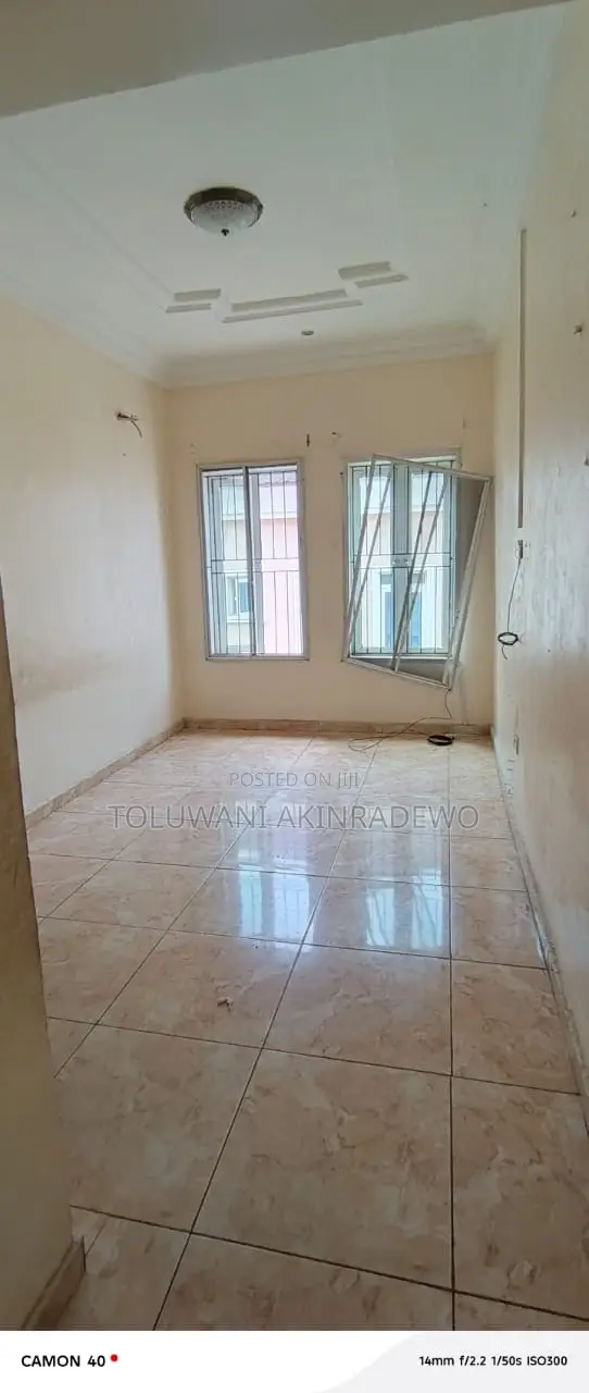 4bdrm Duplex in Ikota Villa for rent in Ikota