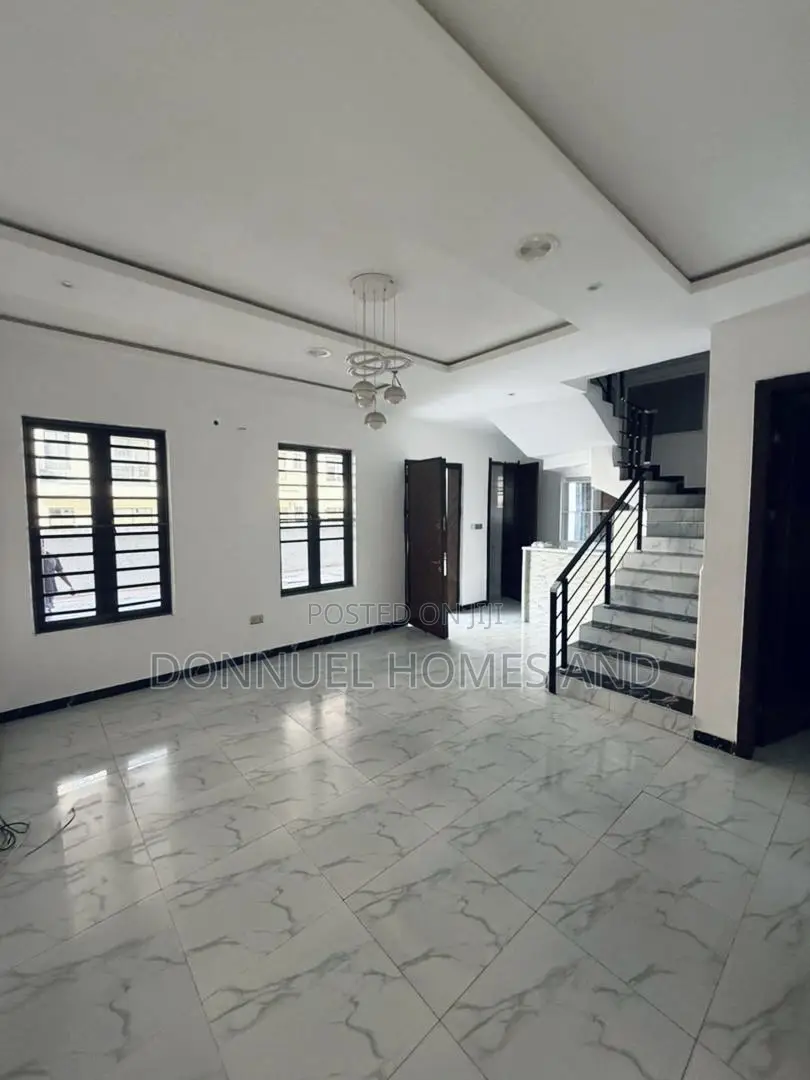 4bdrm Townhouse / Terrace in Ikate for rent in Ikate