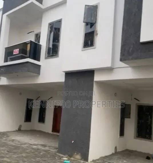 4bdrm Duplex in Bakeville Estate At for sale in Ado / Ajah