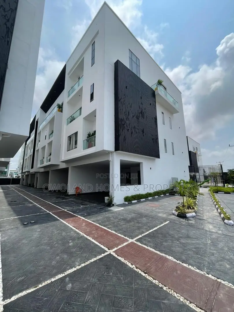 4bdrm Duplex in Ikate for rent in Ikate