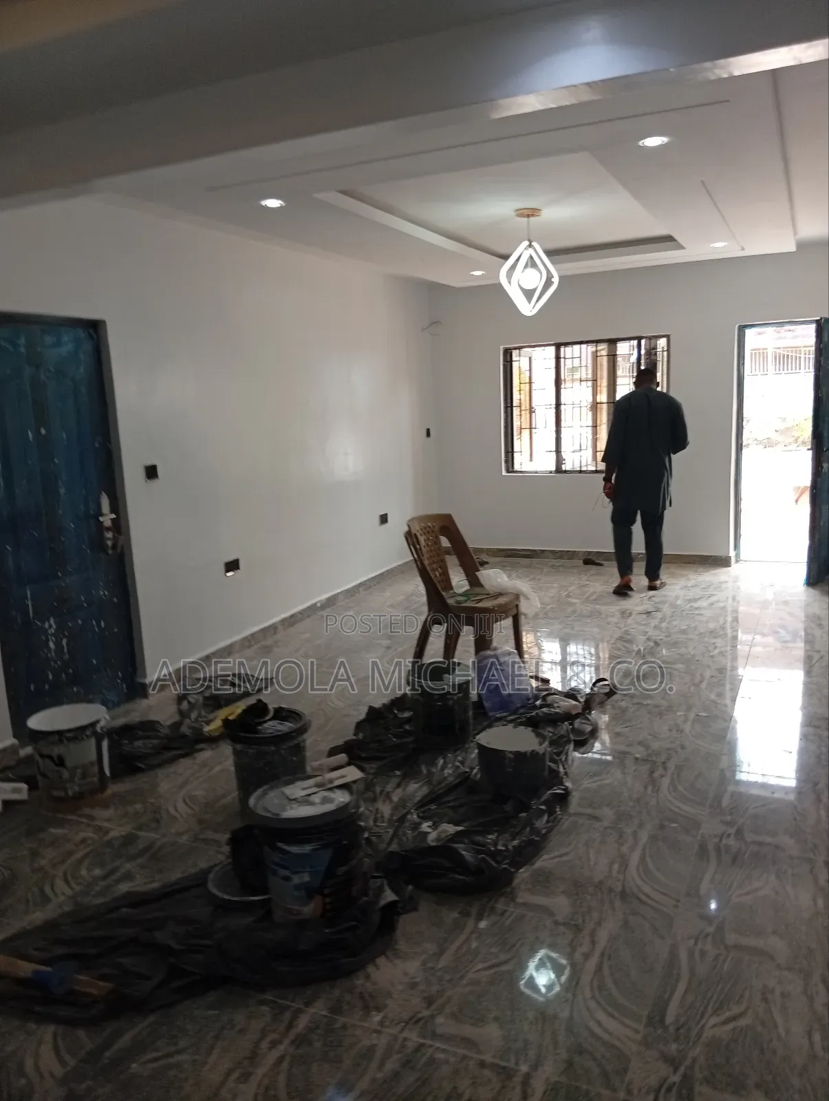 3bdrm Block of Flats in Wuse for sale in Zone 3 / Wuse