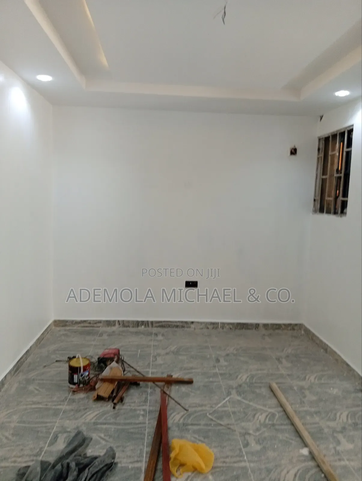3bdrm Block of Flats in Wuse for sale in Zone 3 / Wuse