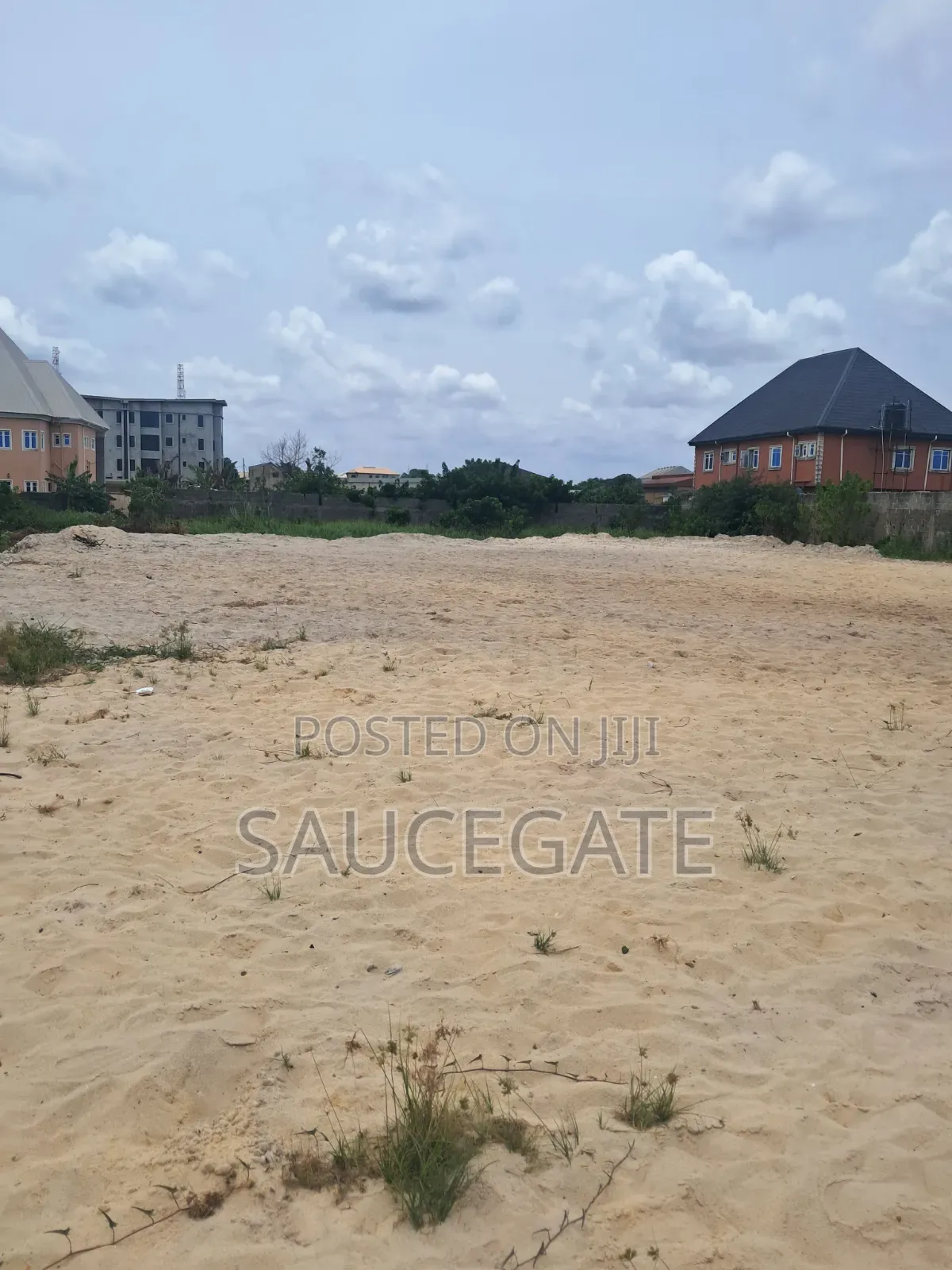 6 Plots for Sale at Barracks Good for Commercial Activities in Iba / Ojo