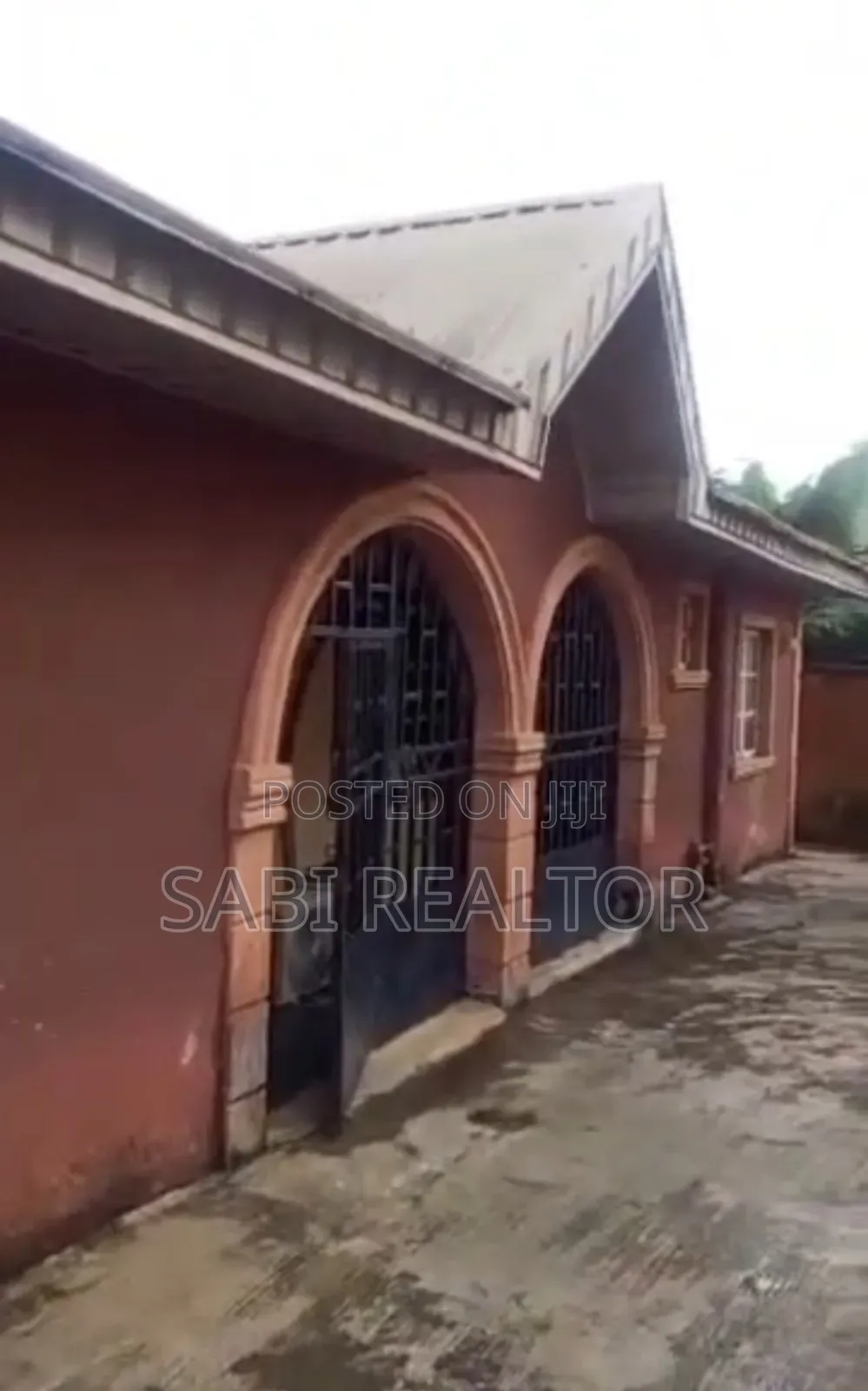 Furnished 2bdrm Block of Flats in Idimu for sale in Idimu