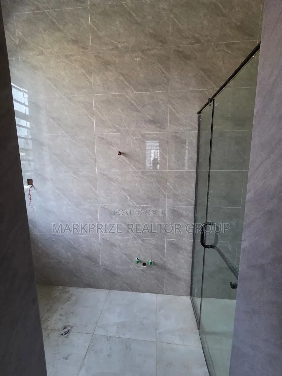 2bdrm Apartment in Opebi, Ikeja for sale in Opebi