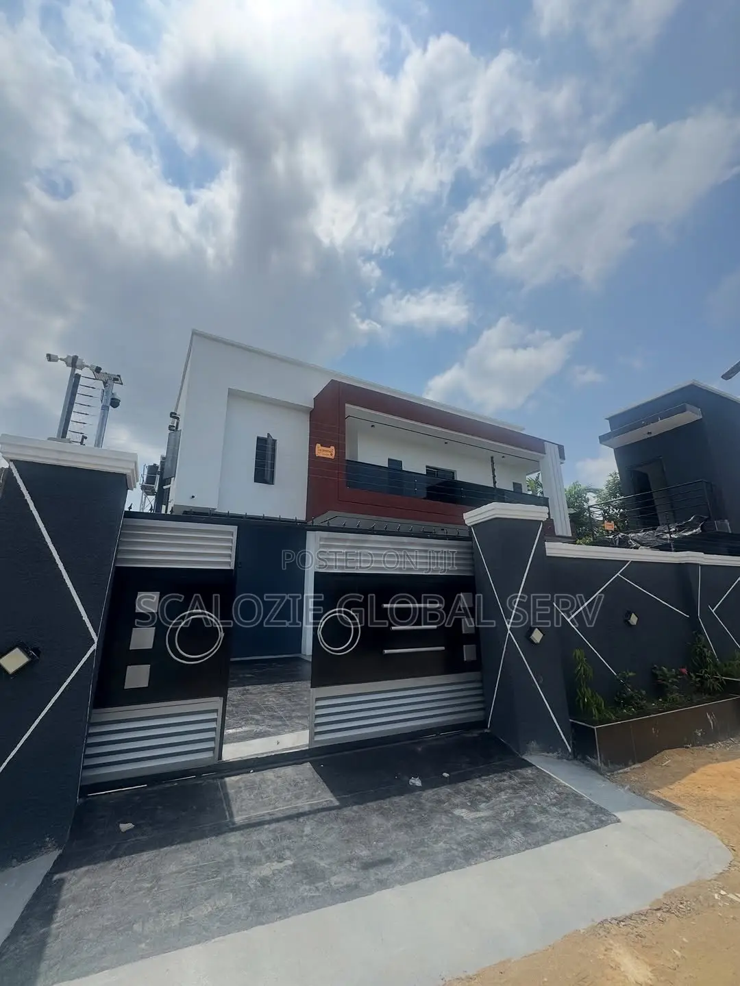 4bdrm Duplex in New Road, Ada for sale in Port-Harcourt