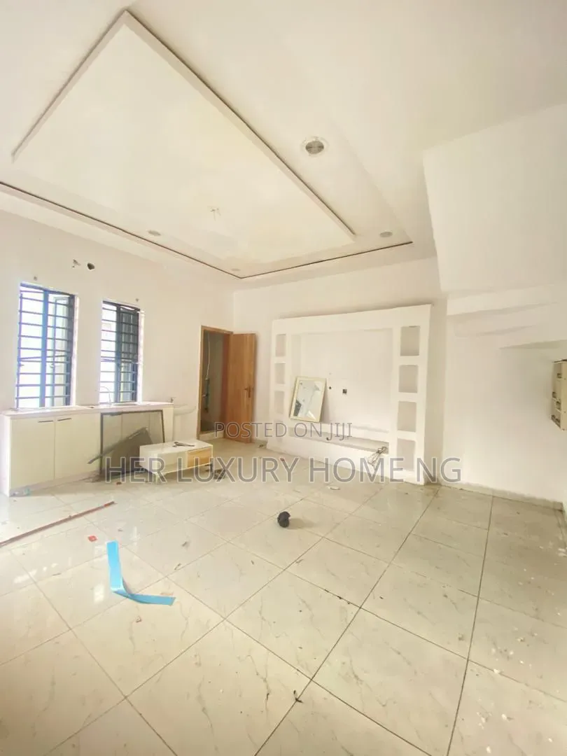 Studio Apartment in Royal Pine, Lekki Expressway for rent in Lekki Expressway