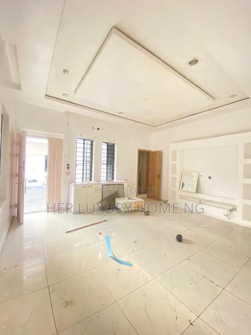 Studio Apartment in Royal Pine, Lekki Expressway for rent in Lekki Expressway