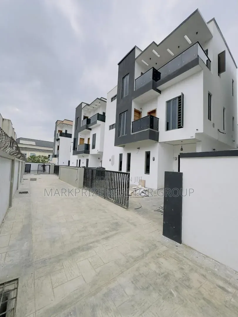 4bdrm Duplex in Magodo Gra Phase 1 for sale in GRA Phase 1