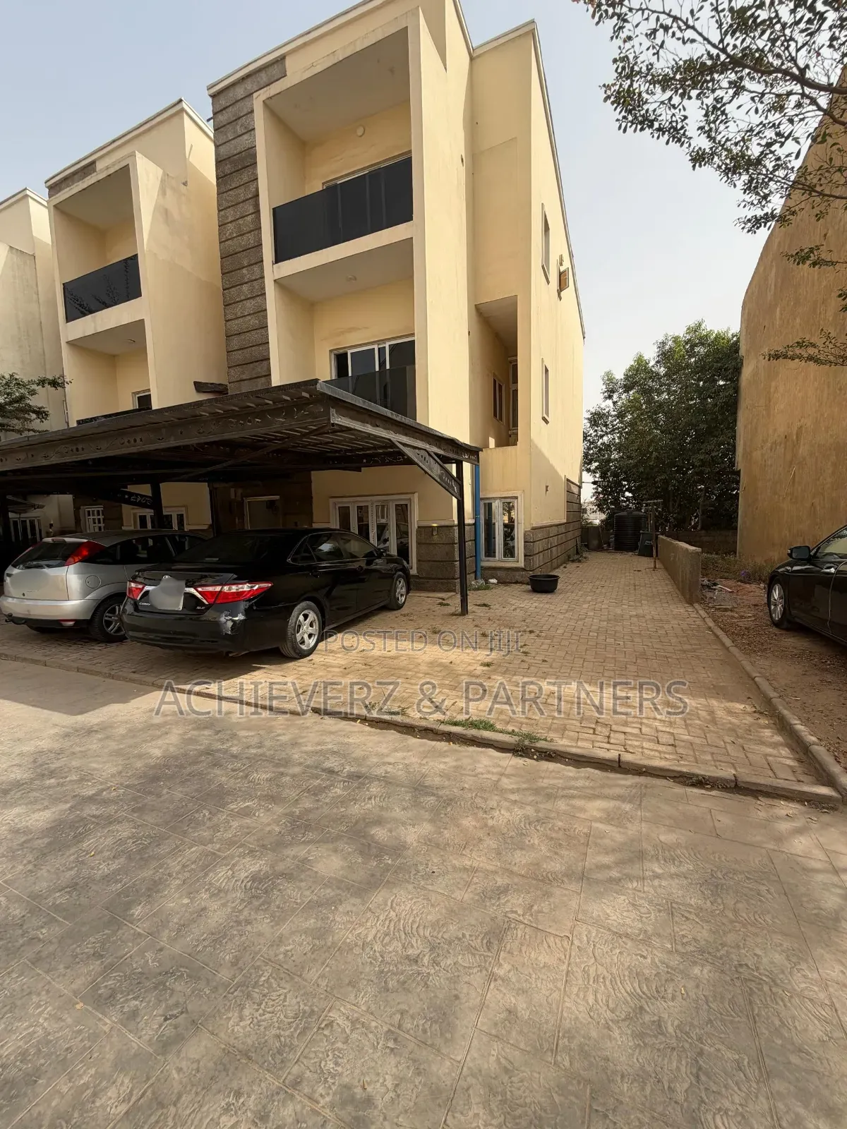 4bdrm Duplex in Jabi for sale in Jabi