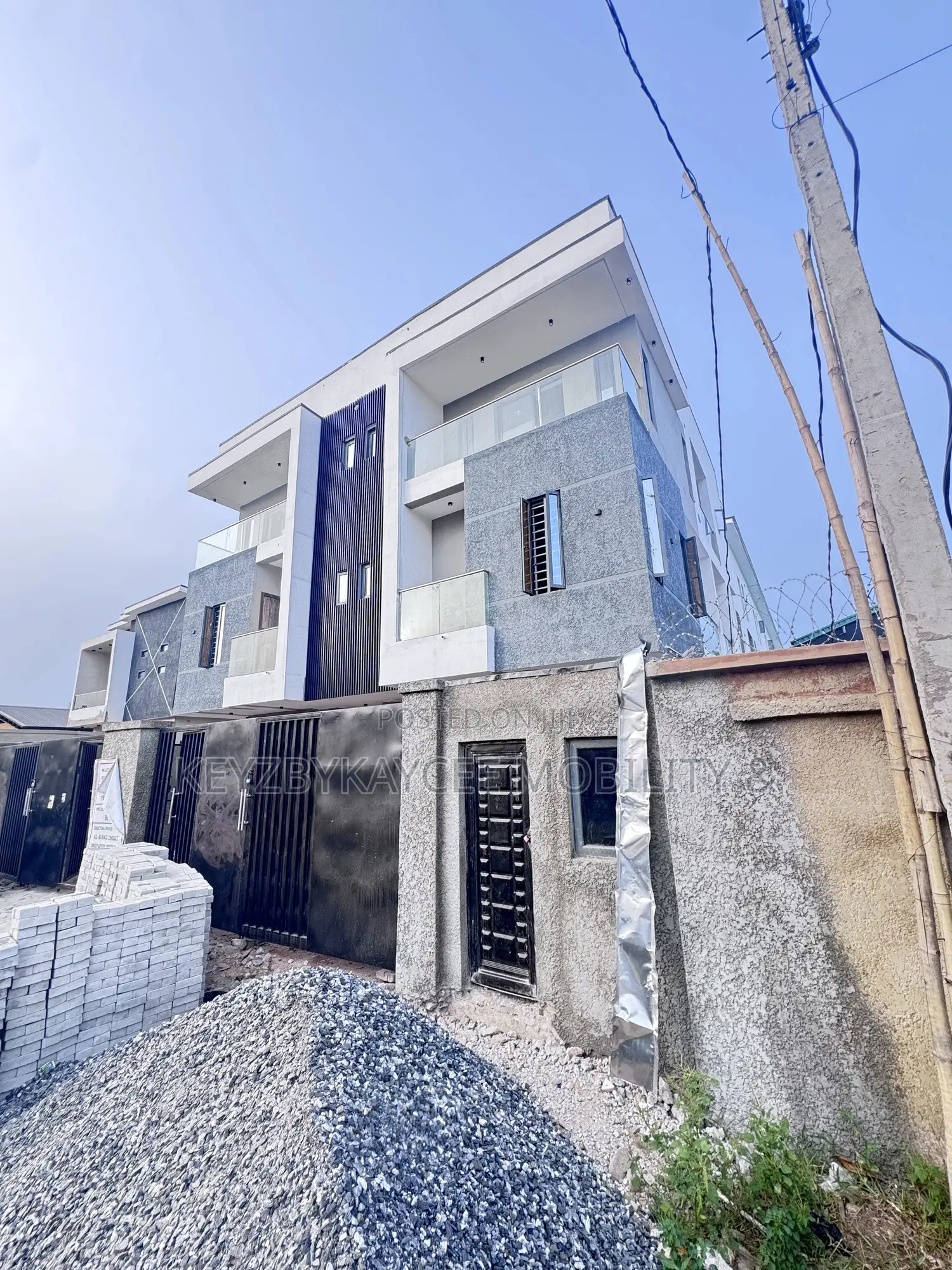 4bdrm Duplex in Ogudu for sale in Ogudu