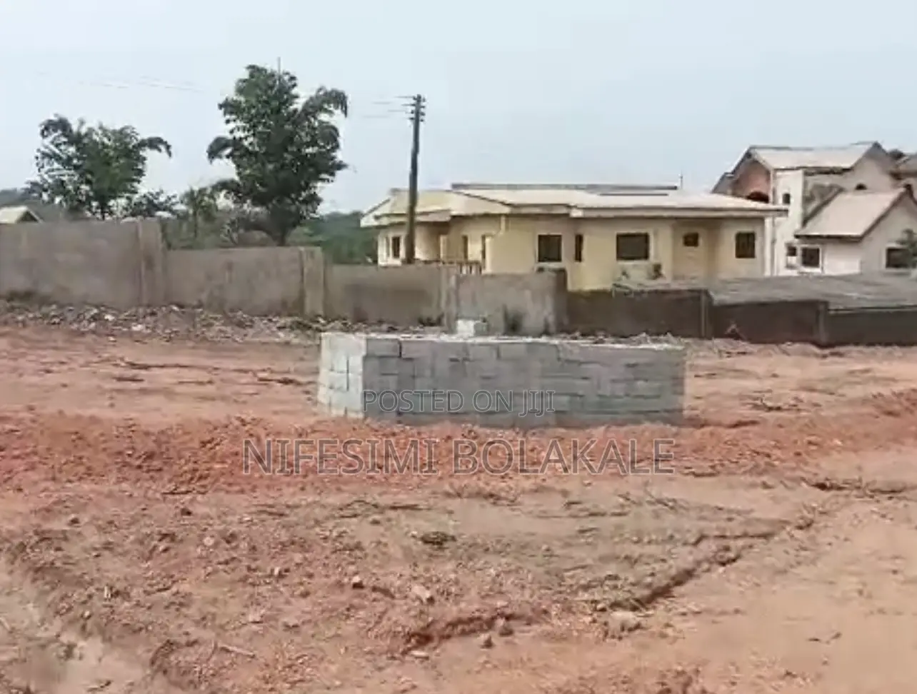 Plots of Land for Sale at Main Idi-Ishin, Jericho Gra Ibadan. in Idishin
