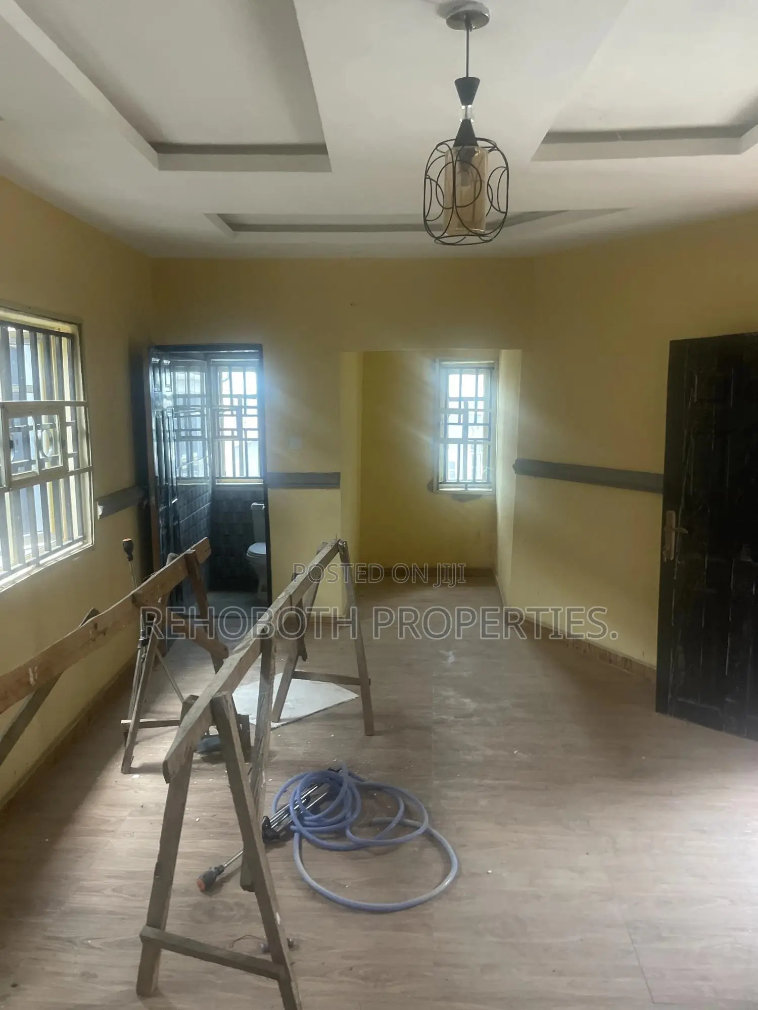 2bdrm Bungalow in Mekun Elebu, Akala Express for rent in Akala Express