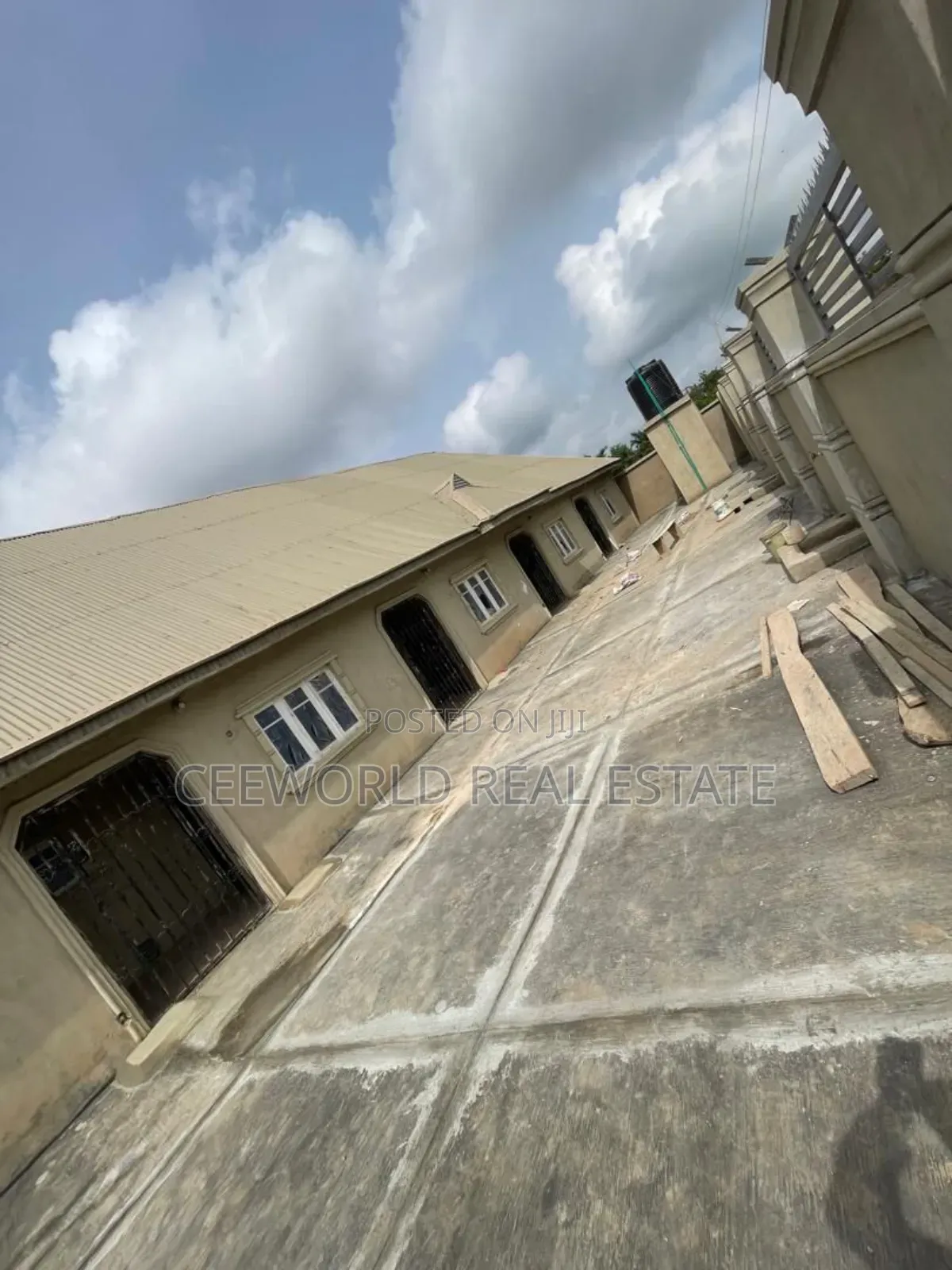1bdrm Apartment in Ologolo Estate, Idishin for rent in Idishin