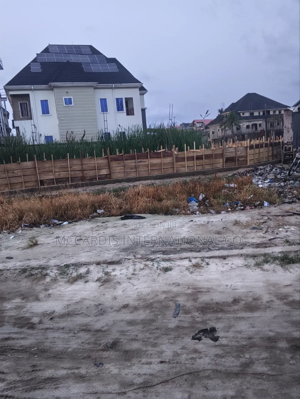 800sqm Land in Ikate