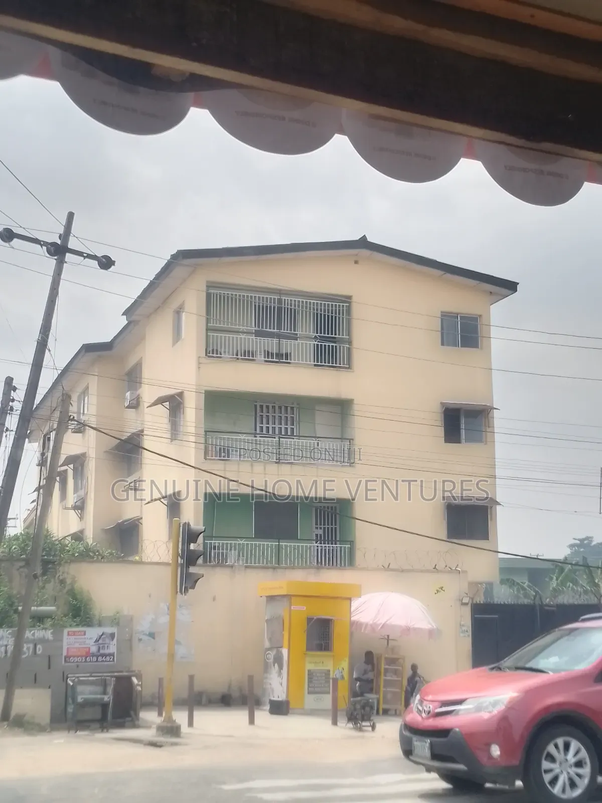 3bdrm Apartment in Adeniyi Jones for rent in Adeniyi Jones
