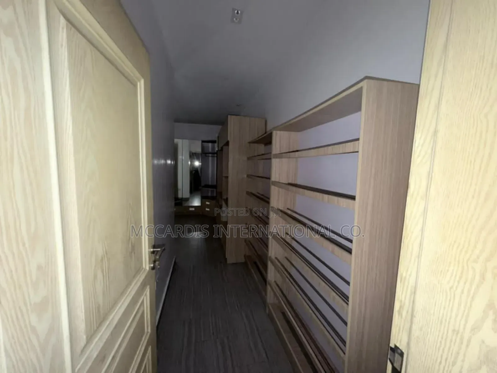 4bdrm Duplex in Inside A Secure for rent in Osapa london
