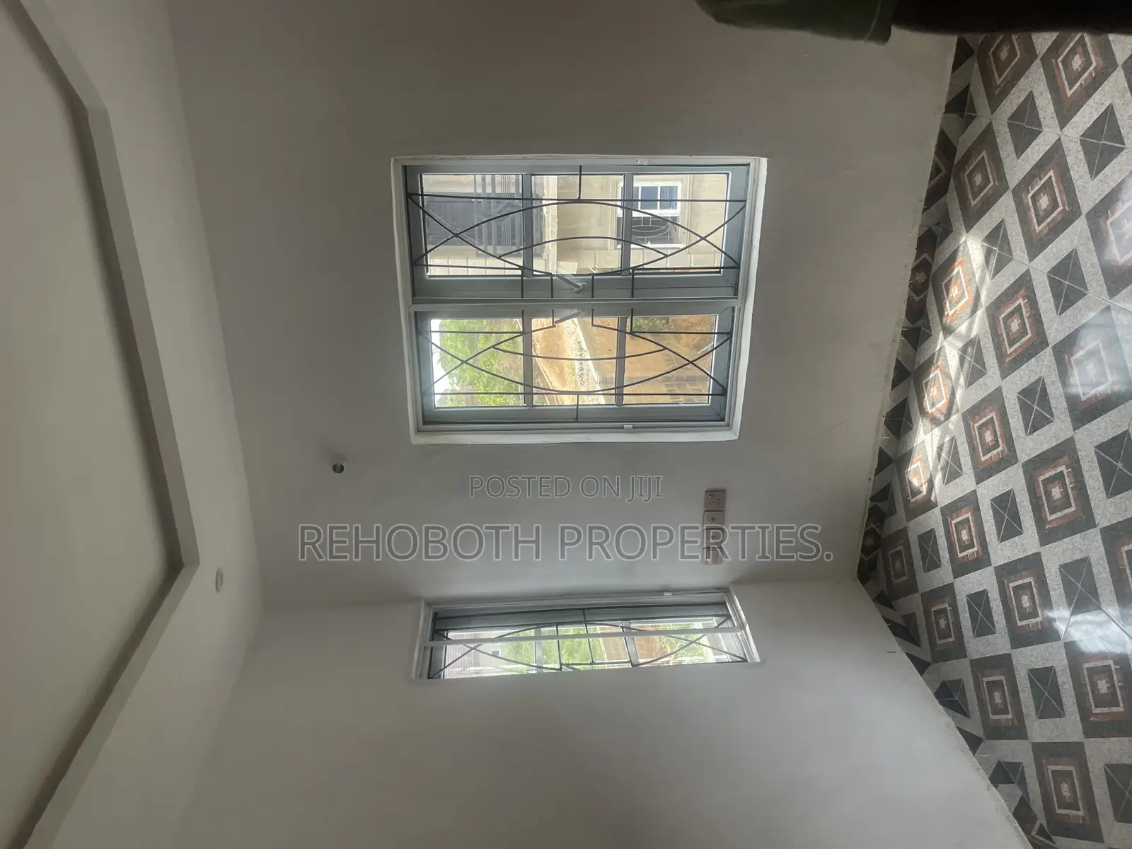 2bdrm Duplex in Banuso Elebu, Akala Express for rent in Akala Express