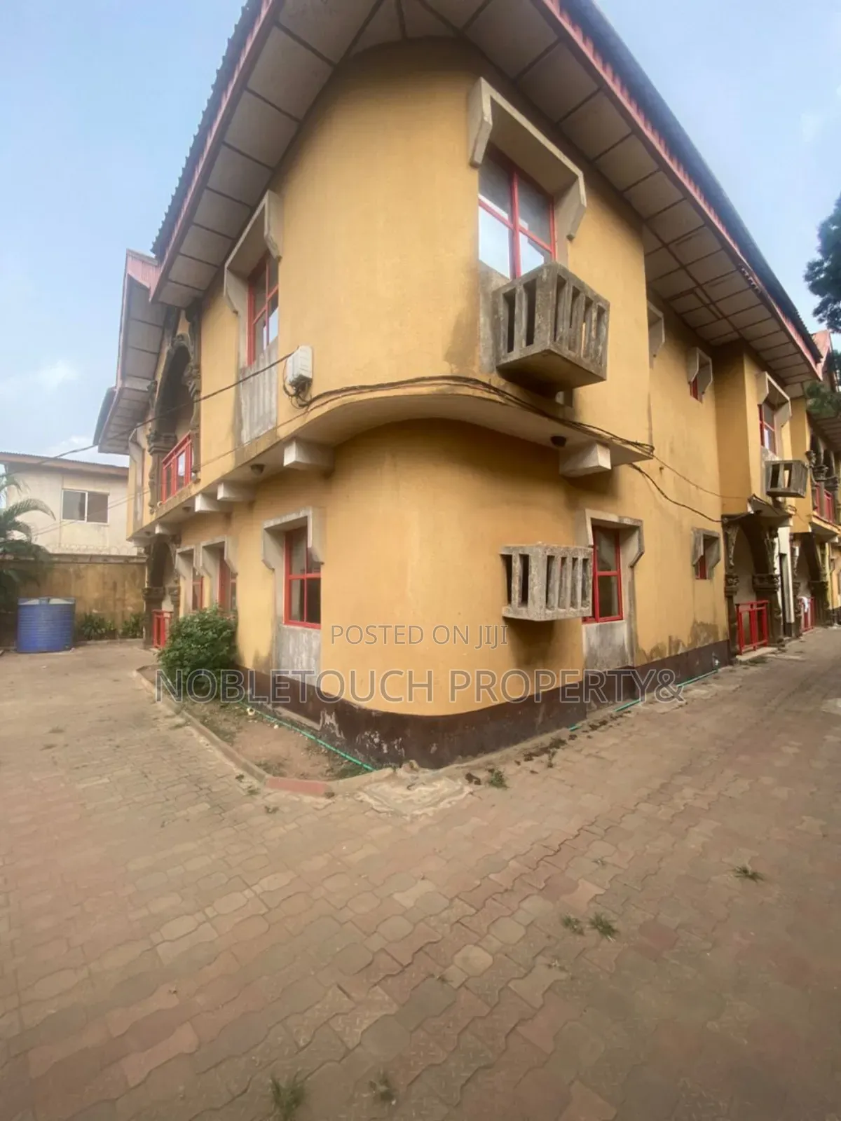 5bdrm Duplex in Moshalasi Kola, Ipaja / Ipaja for sale in Ipaja / Ipaja