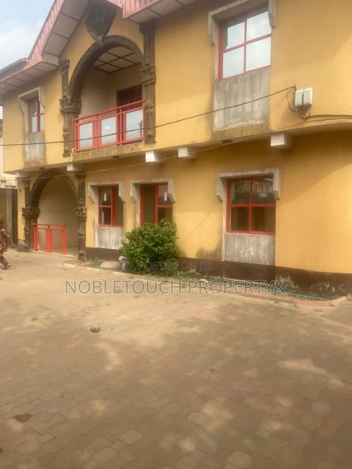 5bdrm Duplex in Moshalasi Kola, Ipaja / Ipaja for sale in Ipaja / Ipaja