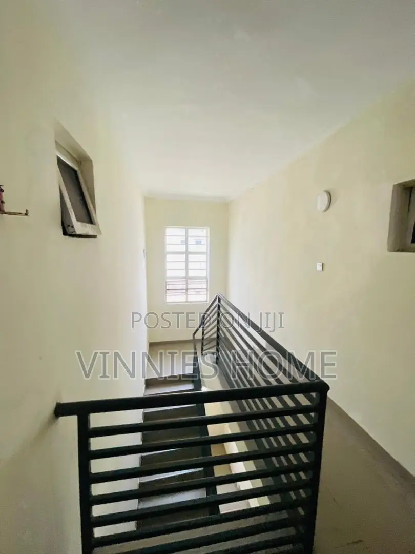 2bdrm Block of Flats in Ikota for rent in Ikota