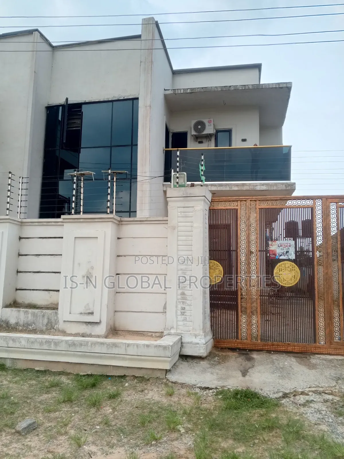 5bdrm House in Warri for sale in Warri