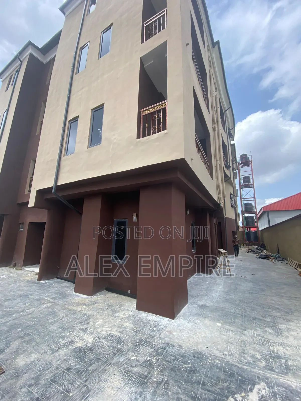 3bdrm Apartment in Bucknor for sale in Bucknor