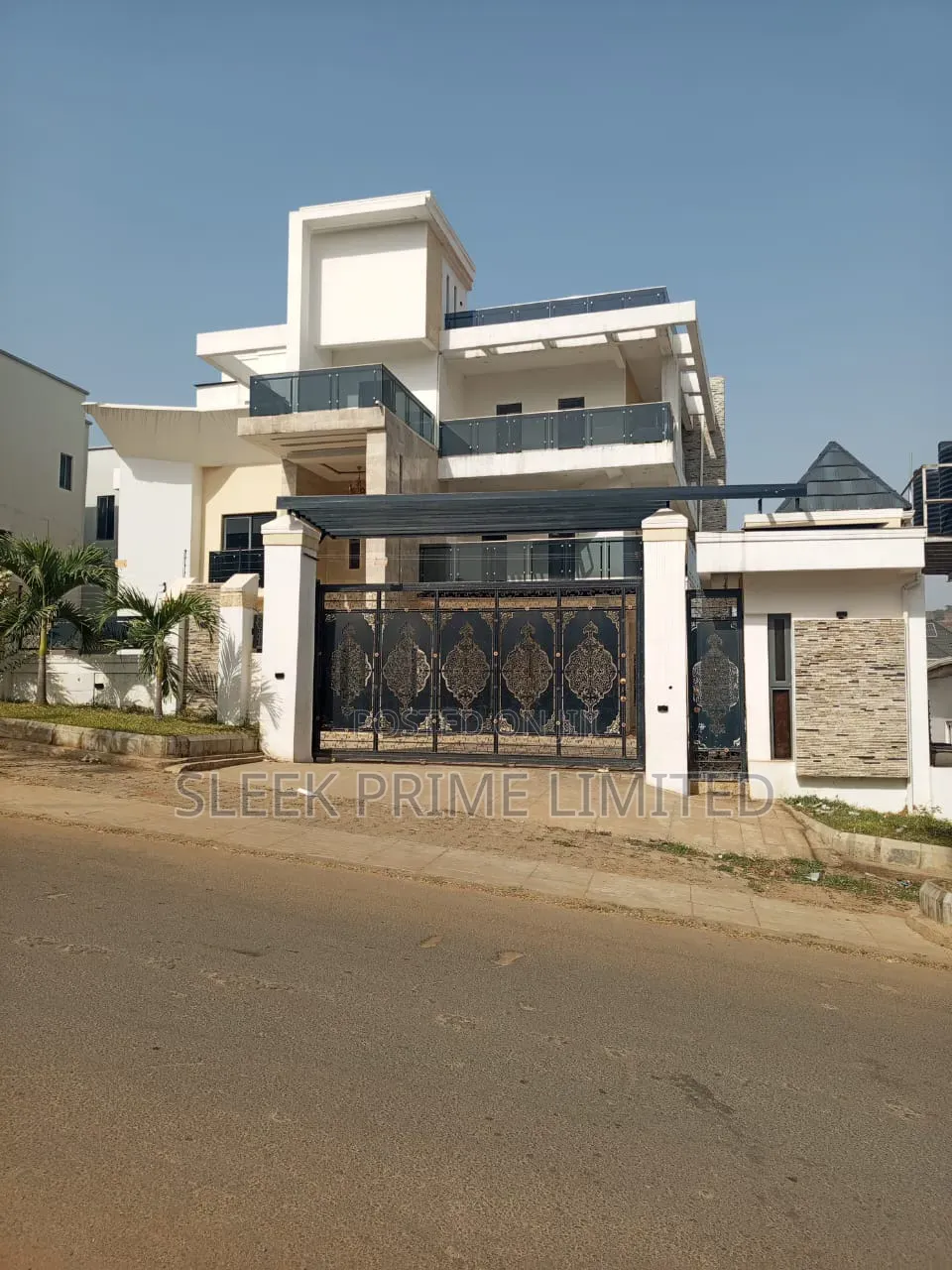 Furnished 7bdrm Maisonette in Katampe Extension for sale in Katampe Extension