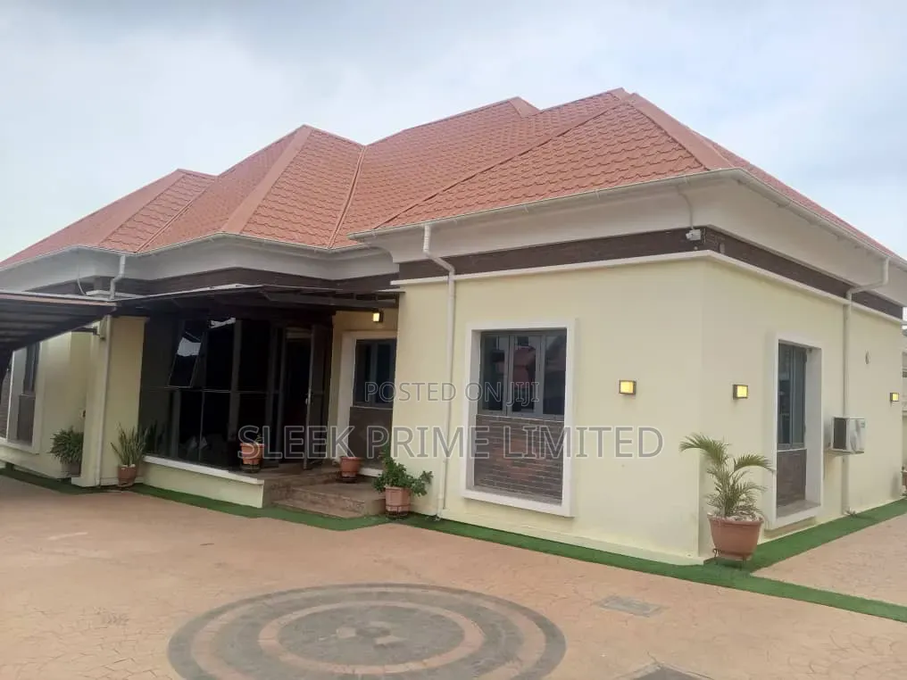 Furnished 3bdrm Bungalow in Sabon Lugbe for sale in Sabon Lugbe