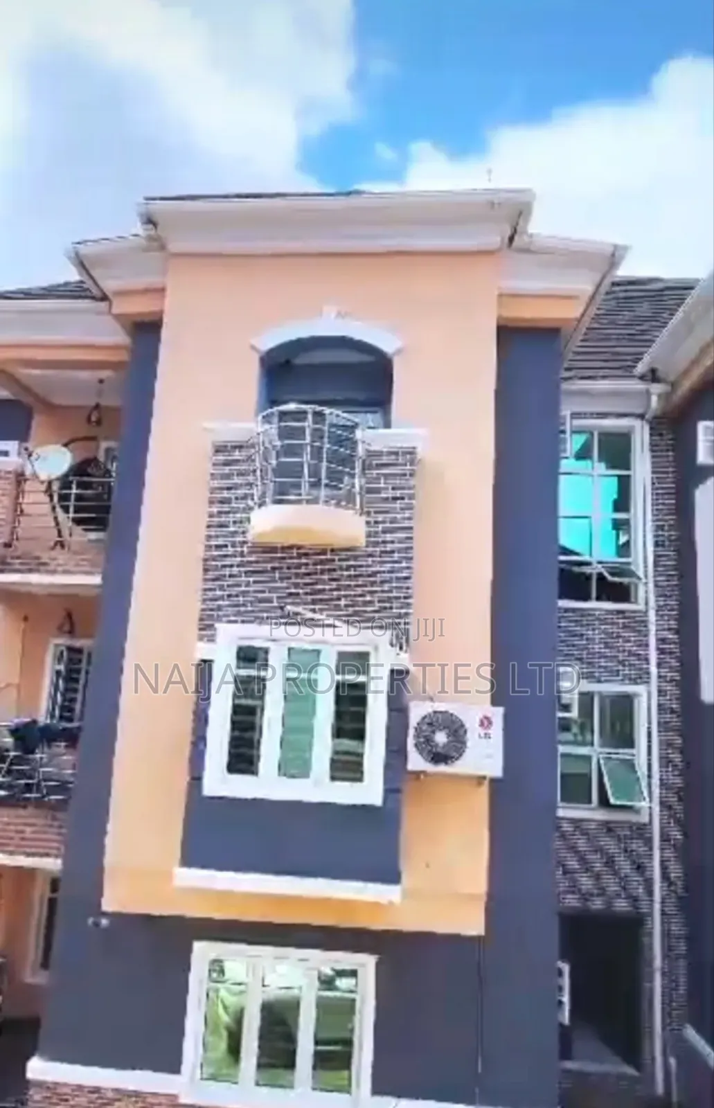 2bdrm Block of Flats in Sangotedo for sale in Sangotedo